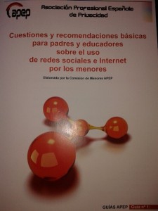 Presentación de la Guía de Menores APEP para padres y educadores | Asesoría Protección de Datos |Madrid